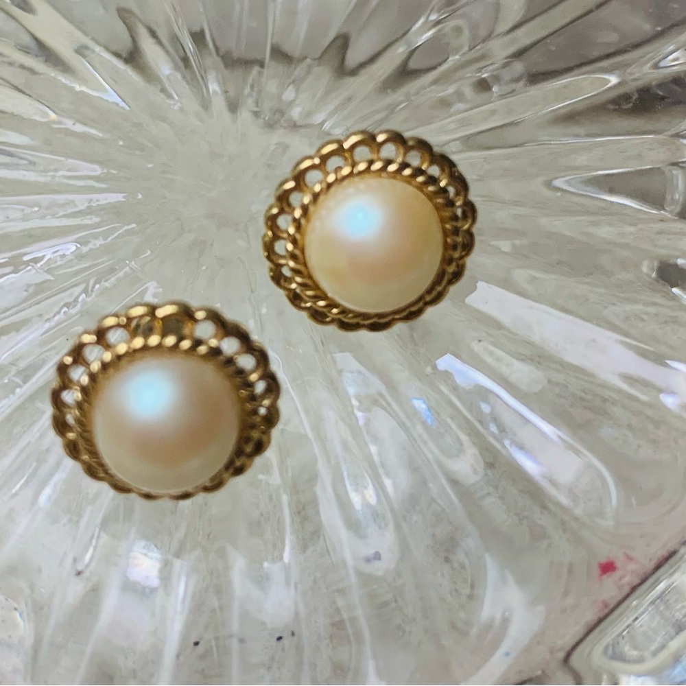 Round Pierced Gold Tone Earrings w/ Faux Pearl Stone